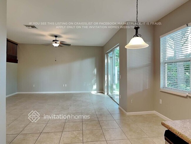 Photo - 10406 Pearwood Pl