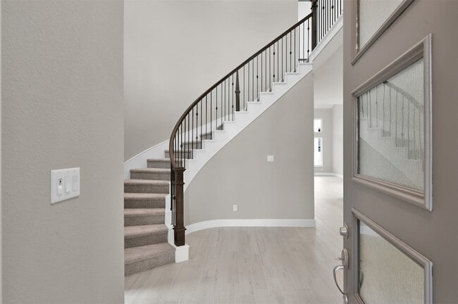 Photo - 24627 Keswick Vly Wy