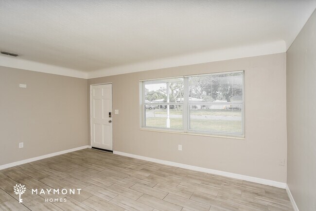 Photo - 783 65th Ave S
