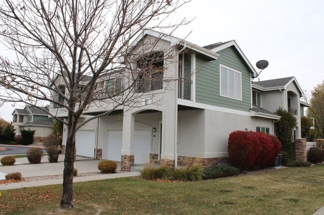 Photo - Stunning Modern Condo in Prime Fort Collins Location