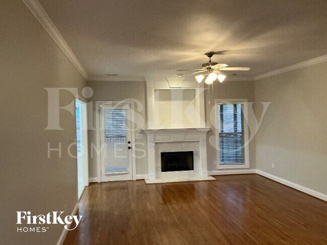 Photo - 6209 Shades Pointe Ln