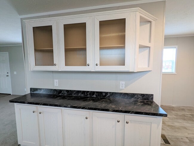 Photo - 710 Oregon St