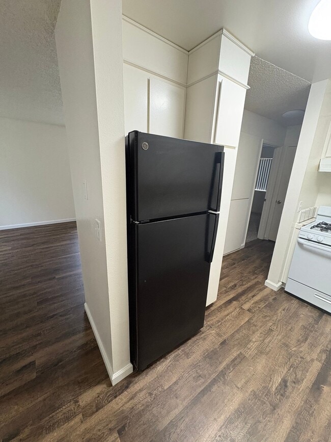 5244 Hackberry Ln Unit 105