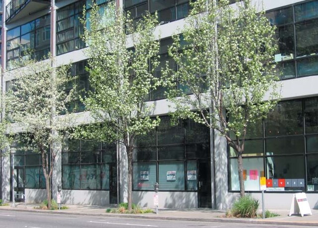 Photo - Banner Building