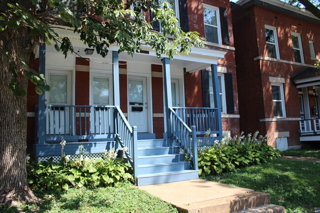 Building Photo - 4261 Russell Blvd Unit 4261 Rental