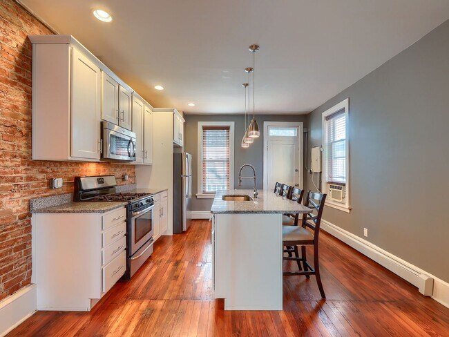 Photo - 1120 Green St Unidad 2