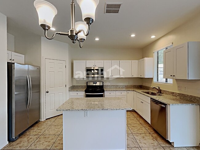 Photo - 65 W Camino Rio Cebolla