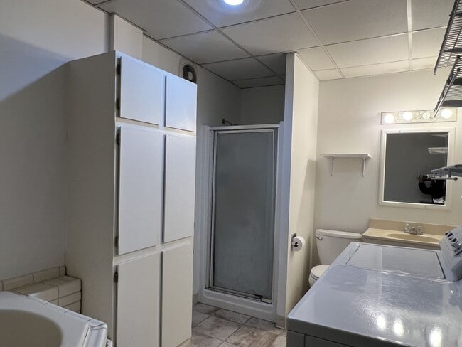 Photo - 211 N Queen St Unit 5