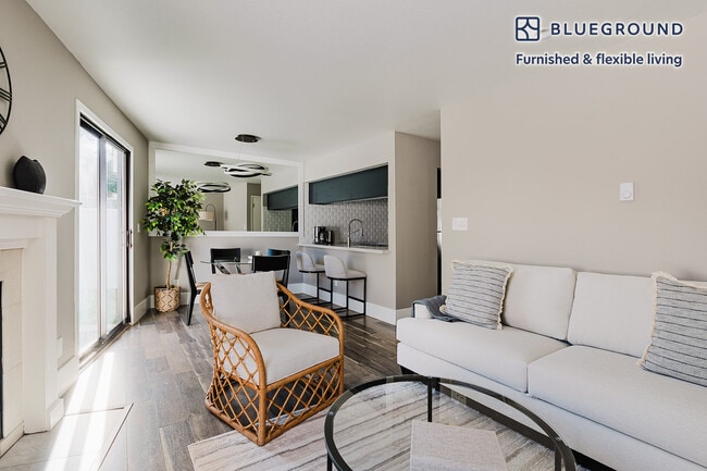 Photo - 5 W Bellevue Ave Unit FL0-ID1786