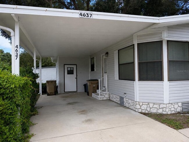 4637 Belle Grove