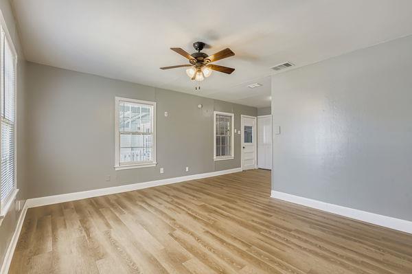 Photo - 700 W St Johns Ave