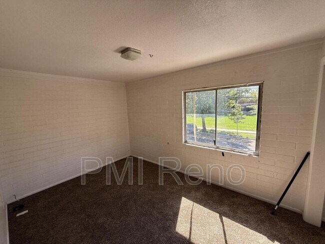 Photo - 457 Stewart St Unit 4