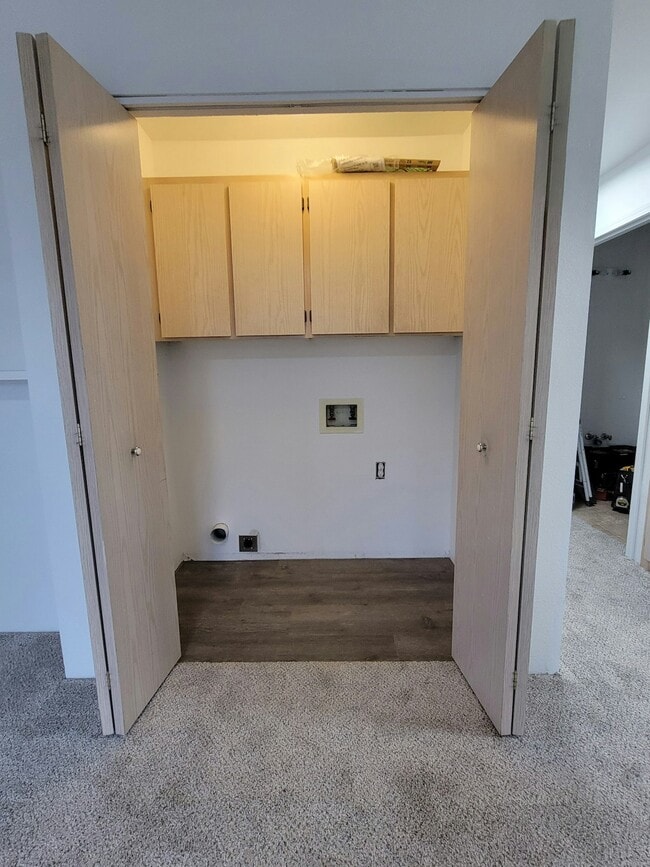 Photo - 597 Van Wey Cir