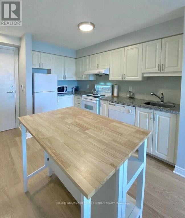 Photo - 70 Town Centre Court Unité 514