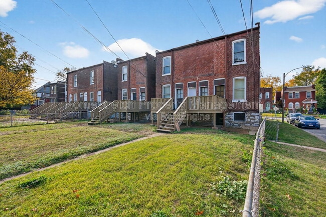 Photo - 551 Bates St Unit 2