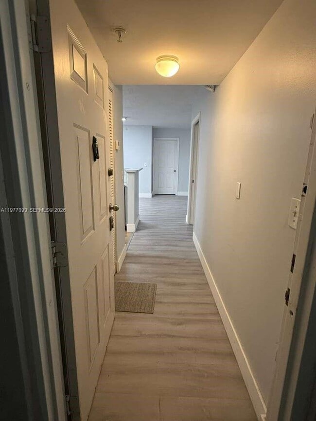 Photo - 677 SW 111th Ave Unit 202