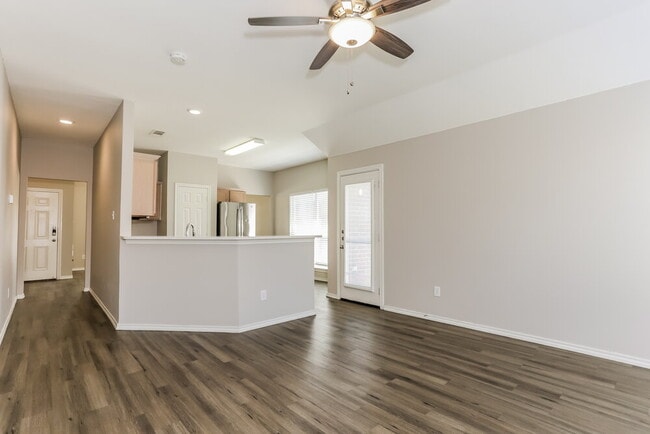 2823 St Martin Dr