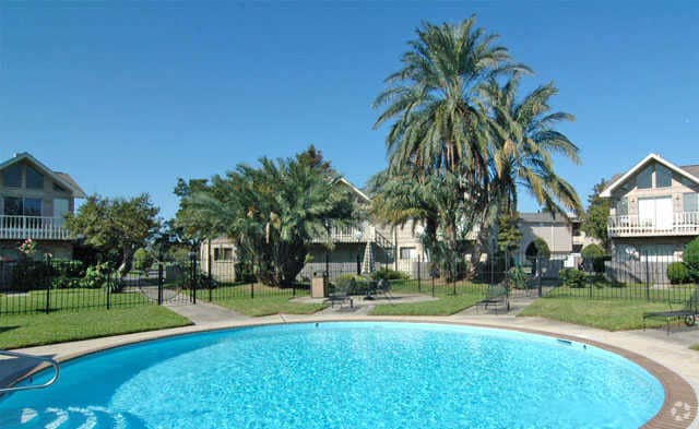 Windsong Apartments