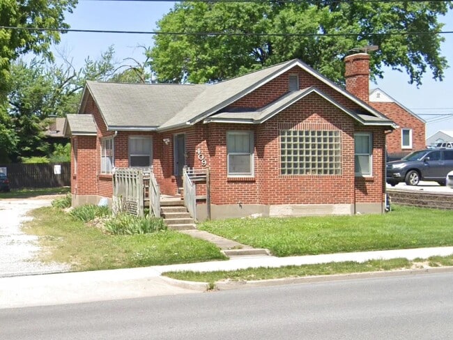 Building Photo - 409 N College Ave Rental