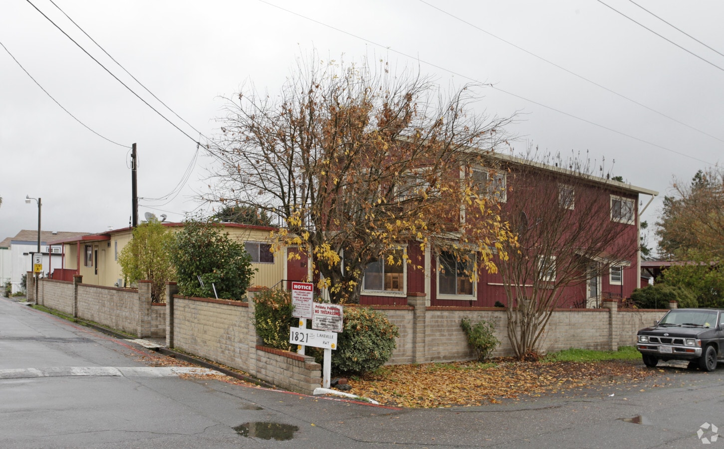 Photo - Little Woods Mobile Villa Apartments