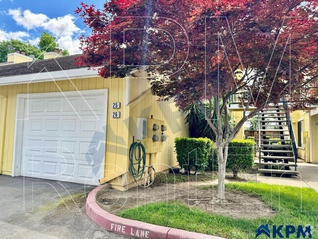 Building Photo - 1311 W Century Blvd Unit 25 Rental