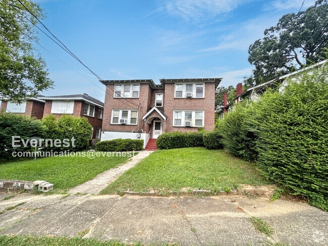 Building Photo - 904 3rd St W Unit d Rental
