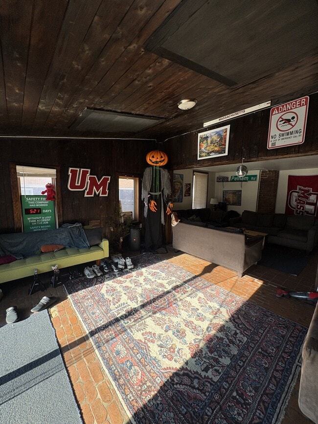 Photo - 109 Pelham Rd