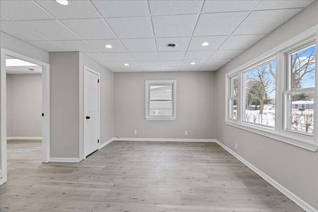 3771 Gainesborough Dr