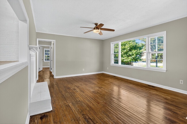 Photo - 1311 Beaufort St