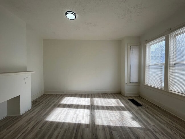 Photo - 4 bedroom 1 bath