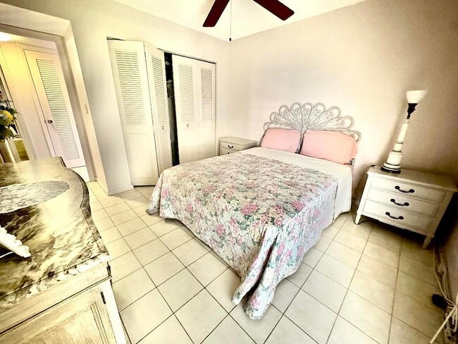 Photo - 19 Golfs Edge