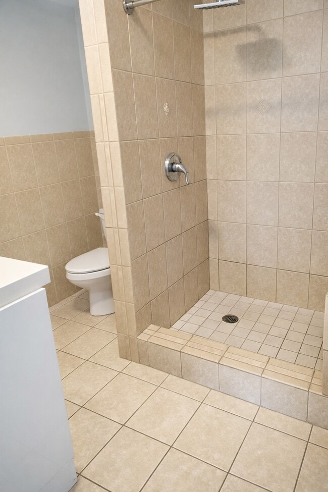 Photo - 10000 NW 80th Ct