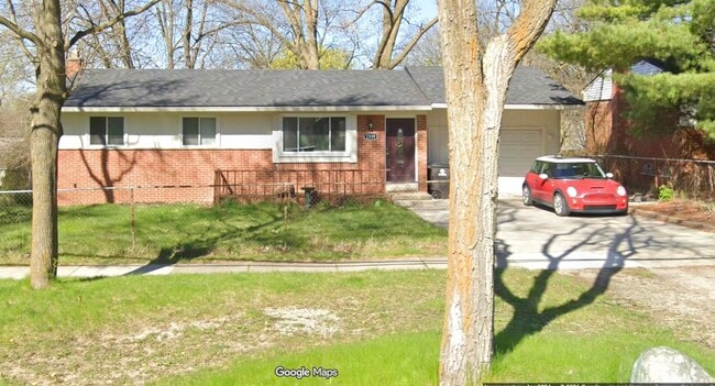 Building Photo - 2339 Pontiac Trail