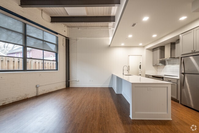 1BR, 1BA - Tinnerman Lofts