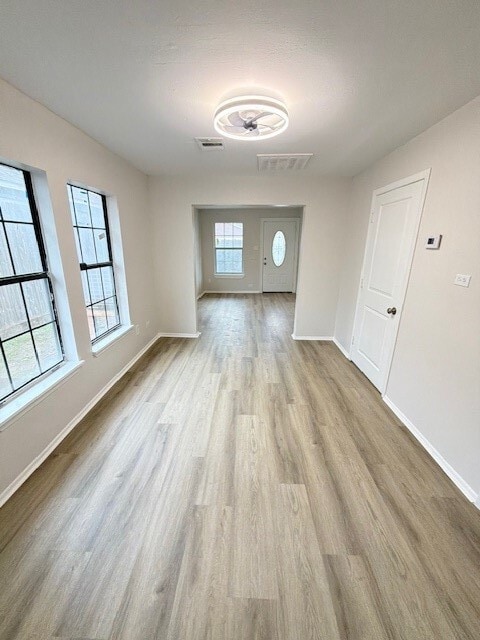 Photo - 1819 Carr St