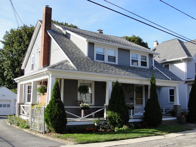Photo - 22 1/2 Rena St Unit Second floor