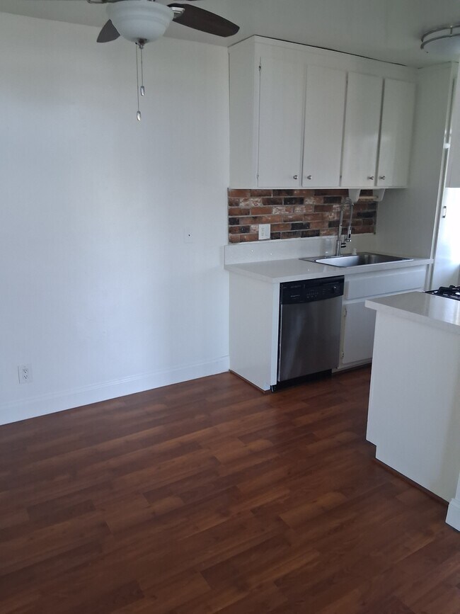 Photo - 1247 Federal Ave