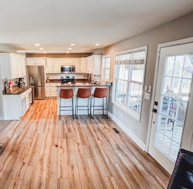 Photo - 2440 Waterhaven Dr