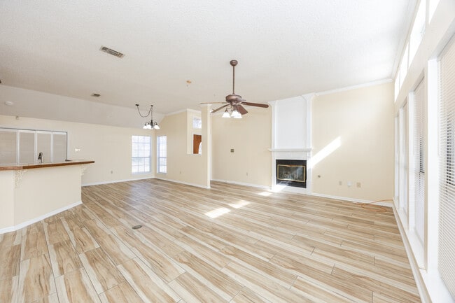 Photo - 13442 S Fairview Ave