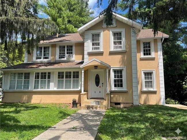 Building Photo - 18 Reservoir Rd Unit 3