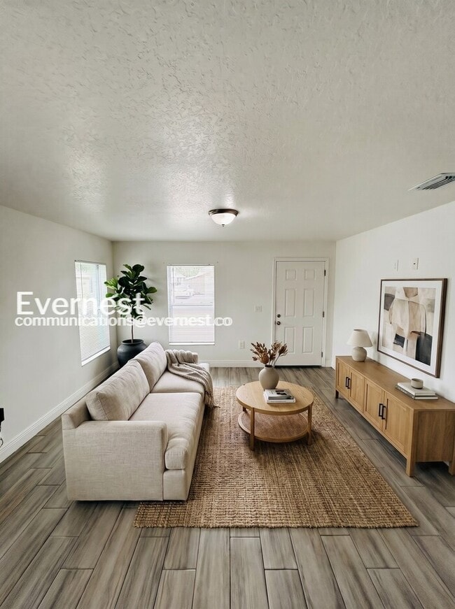 Photo - 1132 Maybury Dr