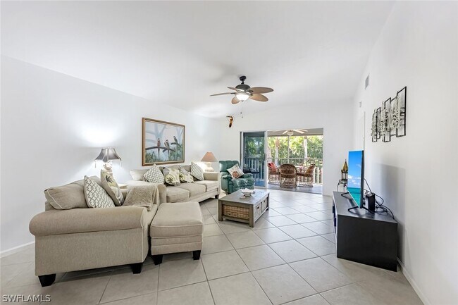 Photo - 509 Roma Ct Unit 202