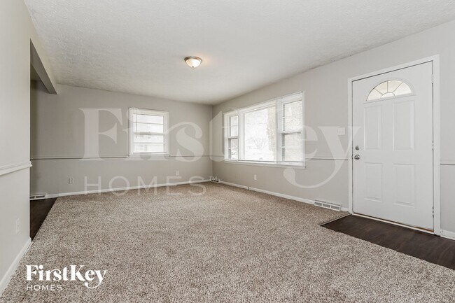 Photo - 3104 S Kercheval Dr