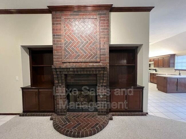 Photo - 3053 SW 92nd St