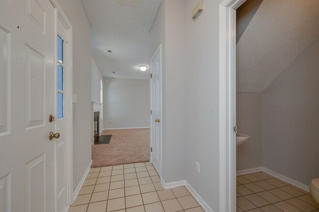 Photo - 1st Floor Primary Bedroom - Kiln Creek
