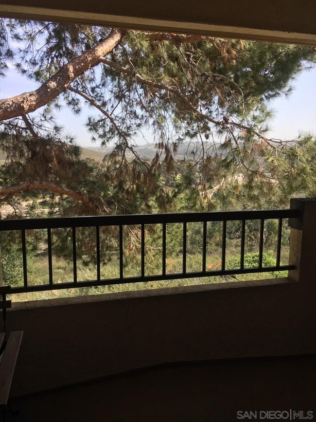 Photo - 10884 Sabre Hill Dr Unidad 310 Rental