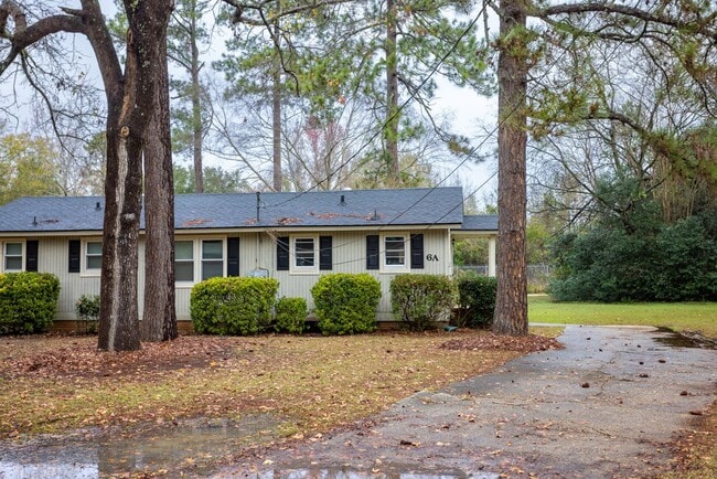 Photo - Welcome to this beautiful 1 bedroom and 1 bath unit in a stellar location! Unit 6 Country Squire Court A