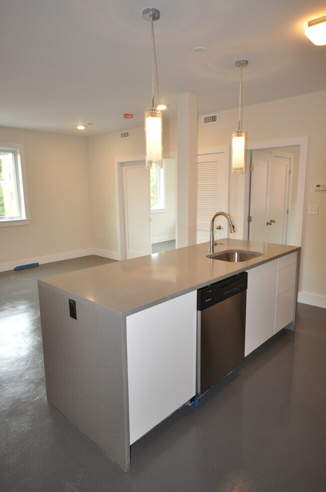 172 Northampton St Unidad 5