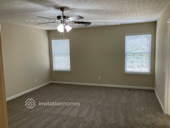 Photo - 455 Crested View Dr