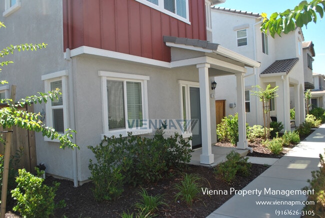 Photo - 3057 Pruett Dr